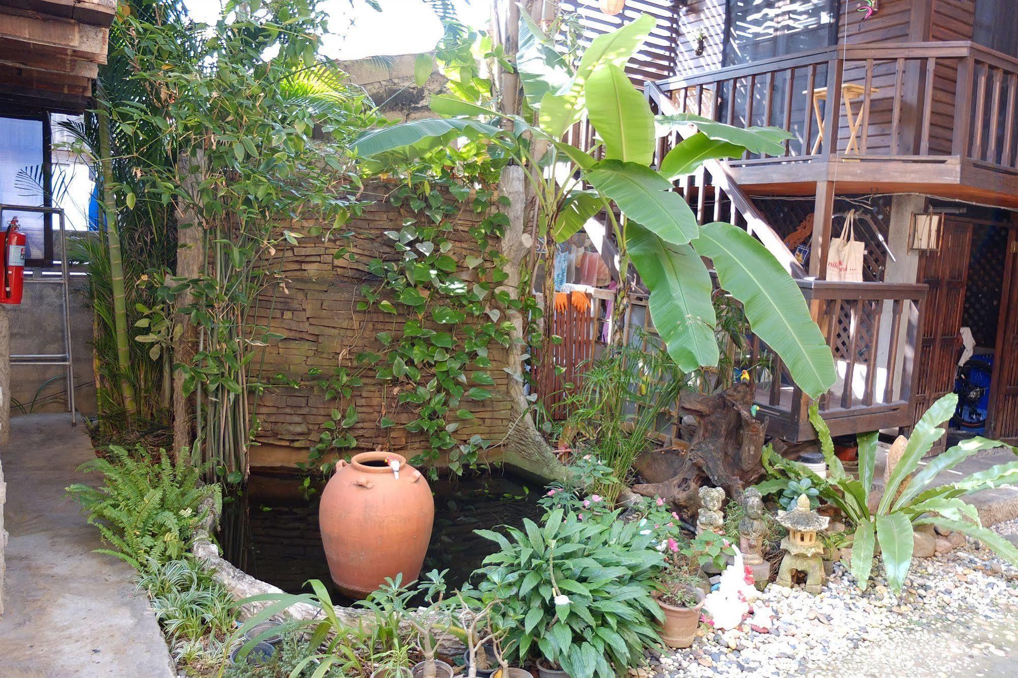 Saithong Guesthouse Chiang Mai Dış mekan fotoğraf
